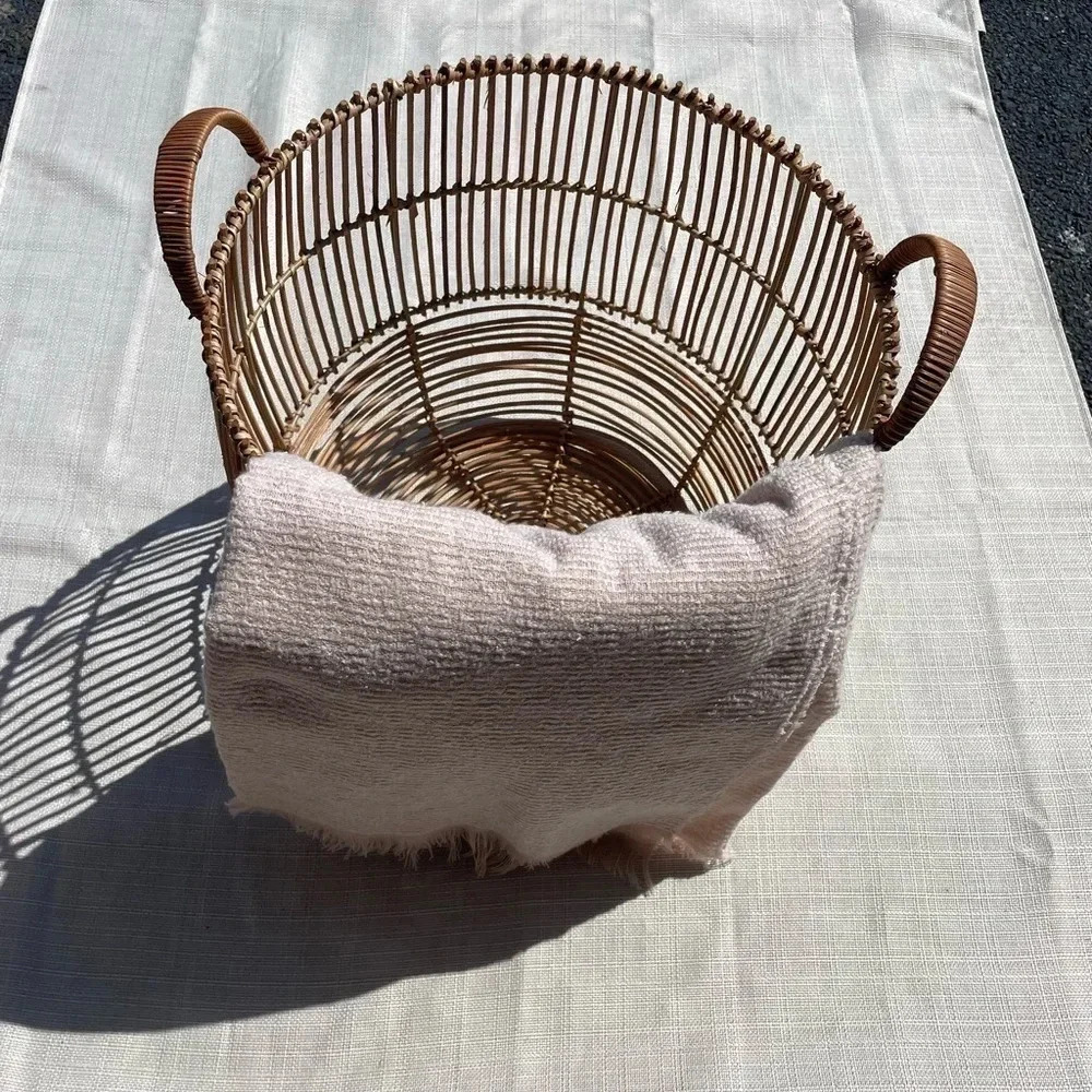 Pale Pink, Soft Pink Tufted Throw Blanket - 5Below - Home Decor - Accents